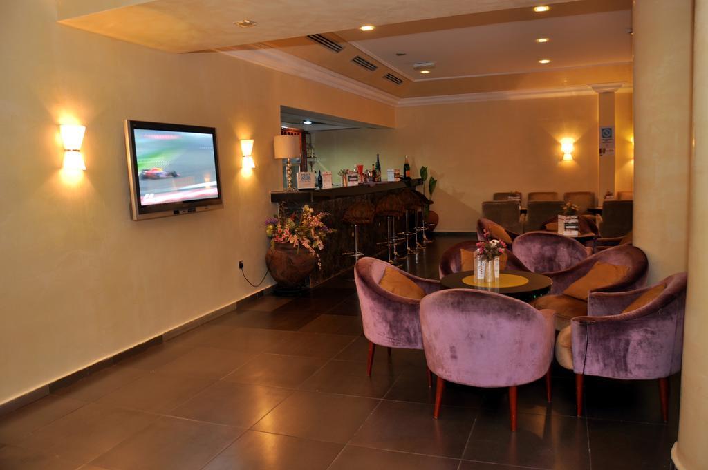 Chelsea Hotel Abuja Exterior foto